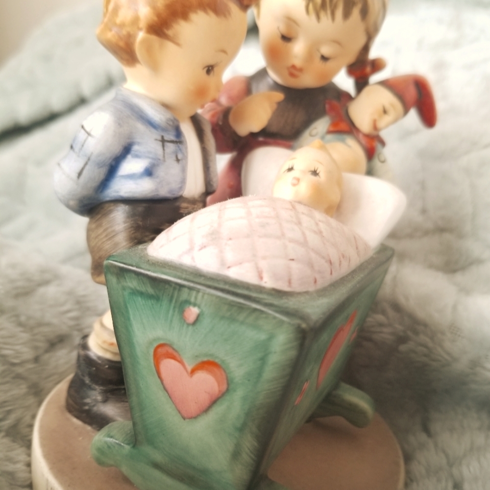 Hummel Vintage Goebel figure